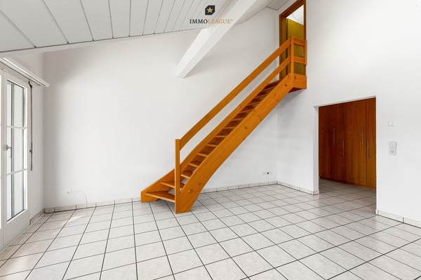 Stilvolle Dach-Maisonettewohnung in beliebtem Wohnquartier. 4