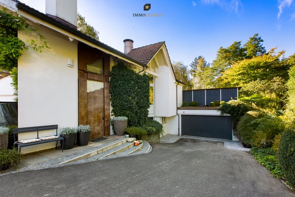Seltene Gelegenheit: Villa mit Privatweiher an idyllischer Lage. 6