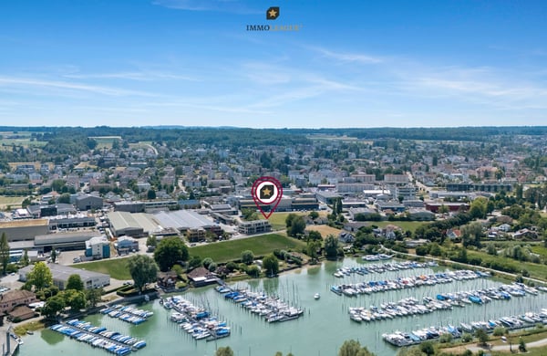 Modernes Wohnen direkt am Hafen. Erstbezug mit Stil. 11
