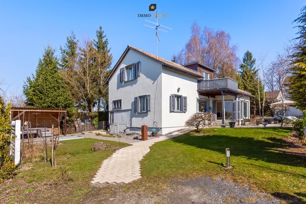 Familienglück mit wunderschönem Gartenparadies 8