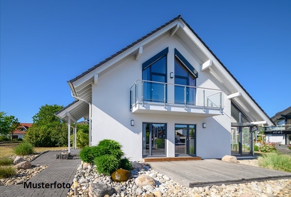 *Einfamlienhaus* 1