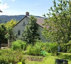 *Maison près du lac* 2