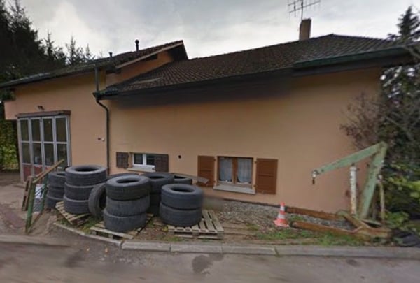 *Maison familiale avec piscine* 3