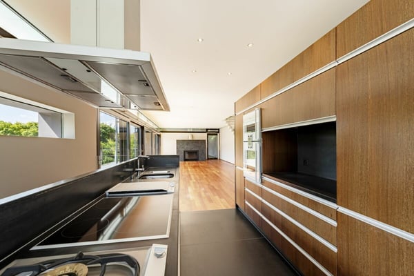 24-304 B - modernes 1.5 Zimmer Wohnhaus mit Aussenpool 5