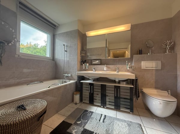 25-319 sehr gepflegte 4.5-Zimmer Gartenwohnung 14