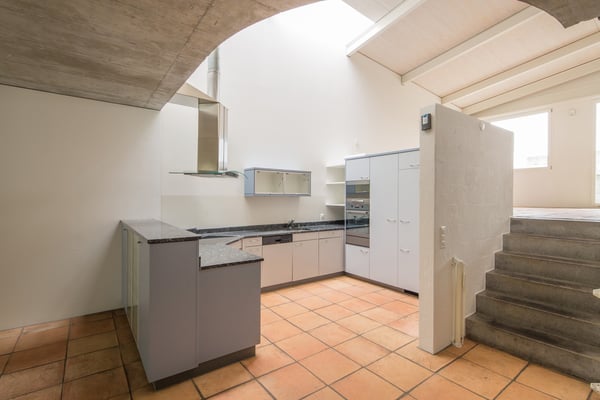 tolles Raumgefühl mit hohen und offenen Räumen 9