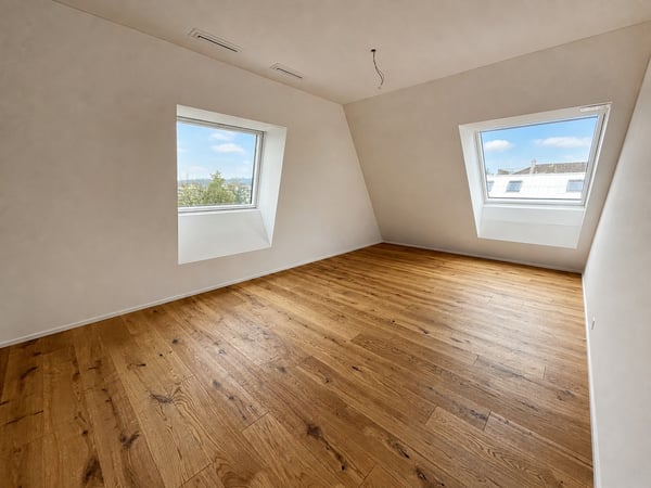 Moderner Innenausbau und grosse Dachterrasse 6