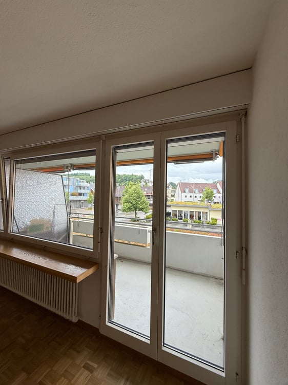 Helle 3.5-Zimmer-Wohnung mit Balkon in Birmensdorf – ab sofort verfügbar! 10