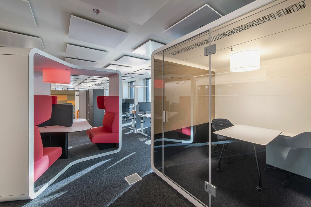 Espaces de bureau entièrement aménagés - utilisations intermédiaires possibles