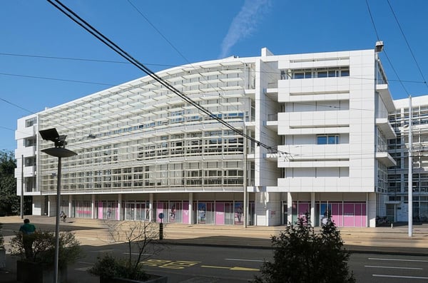 WHITE PLAZA: City-Office beim Bahnhof SBB 2