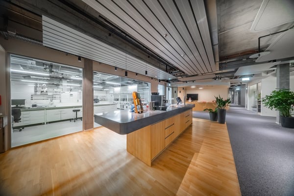 Moderne Labor- & Bürofläche im Main Campus Allschwil 4