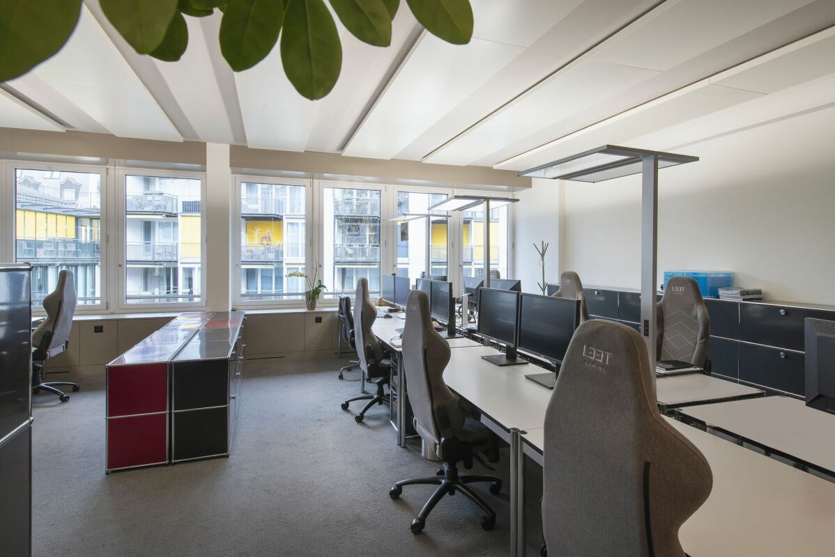 Elegant office space 