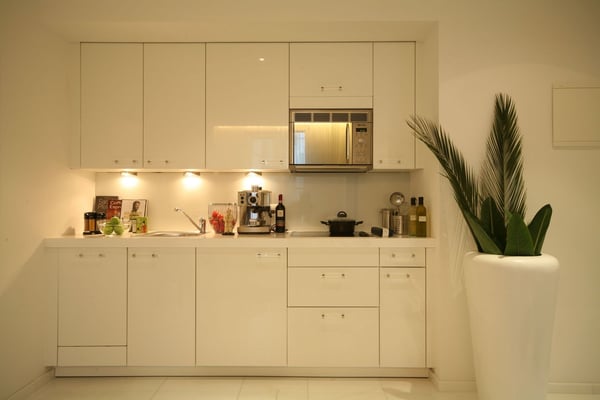 BE11 – Stilvolle 1-Zimmer-Wohnung mit Terrasse an der Bellariastrasse 36, Zürich 4