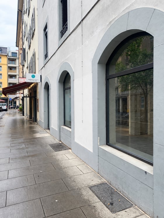 Attraktive Restaurantfläche an zentraler Lage in Genf – viel Gestaltungspotenzial 1