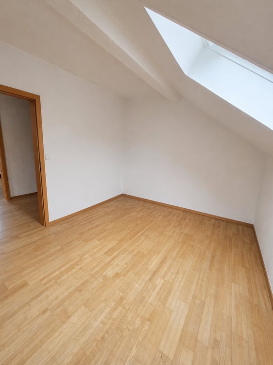 Traumhaft wohnen wie im Einfamlienhaushaus – 5.5 Zimmer mit Terrasse & eigenem Eingang 14