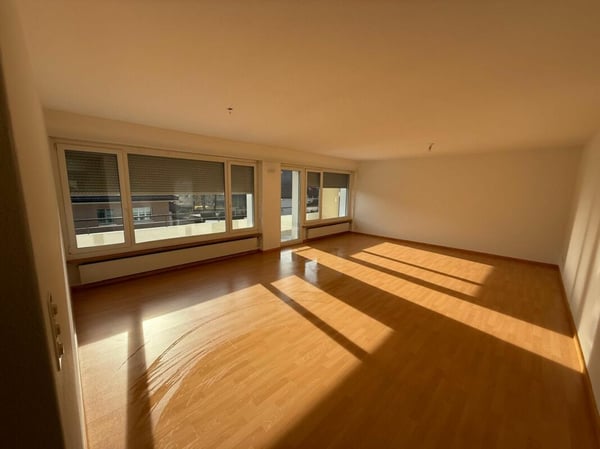 Moderne grosse 1.5 Zimmerwohnung in Trimbach 13