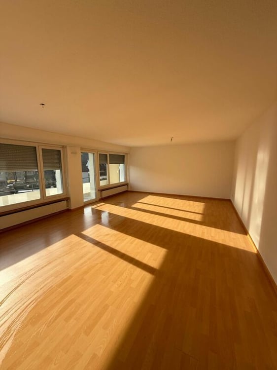 Moderne grosse 1.5 Zimmerwohnung in Trimbach 12