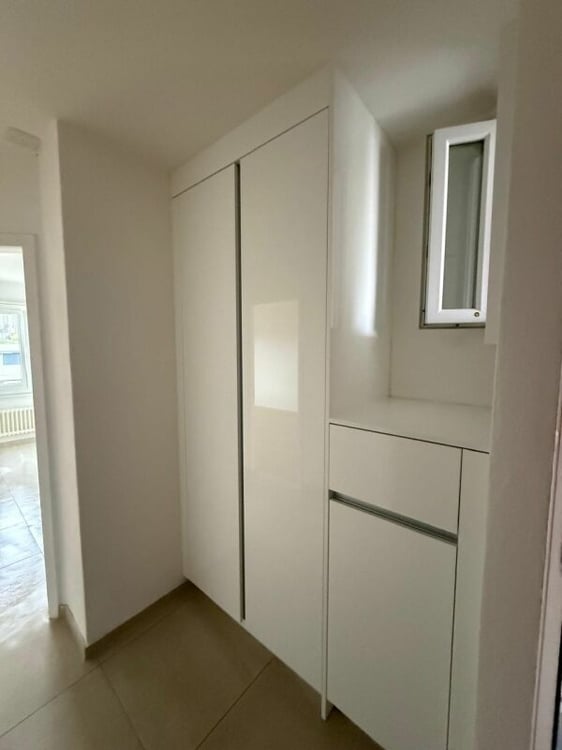 Neu Sanierte 1.5  Zimmerwohnung Wohnung in Dulliken!! 2