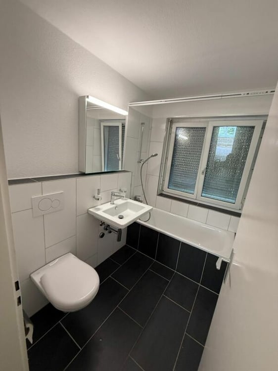 Moderne grosse 4.5 Zimmerwohnung in Trimbach 7