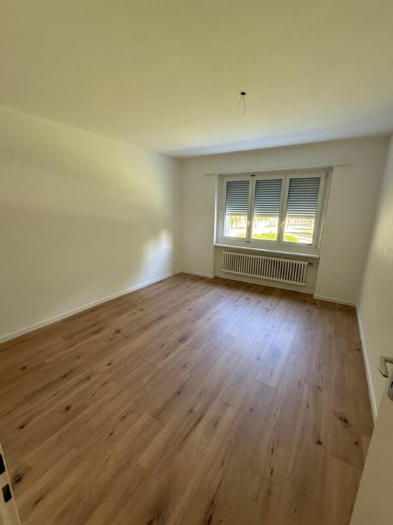 Moderne grosse 4.5 Zimmerwohnung in Trimbach 14