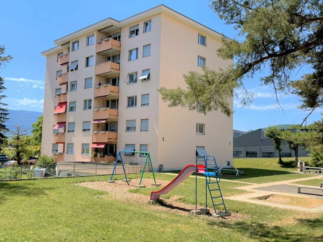 Bild Bel appartement 1.5 pièces rénové avec vue à Delémont
