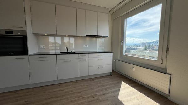 Neu Sanierte Moderne 1.5 Zimmer-Wohnung mit Herrliche Aussicht in Bern 9