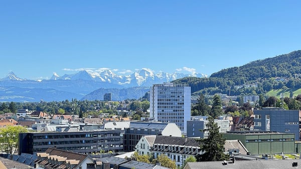 TOP Sanierte Moderne 1.5 Zimmer-Wohnung mit Fantastische Panoramaaussicht auf ganz Bern 5