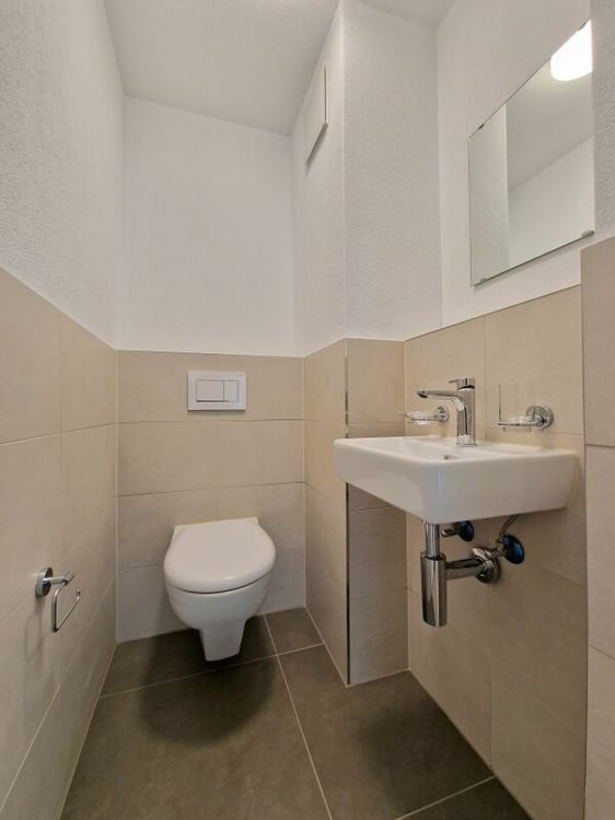 ERSTBEZUG 3.0-Zimmer-Wohnung - totalsaniert - 2 Balkone - ruhige Lage in Solothurn 15