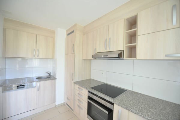 Spacieuse appartement de 3.5  pièces au calme avec balcon, place de parking et bonne accessibilité Kopie 13