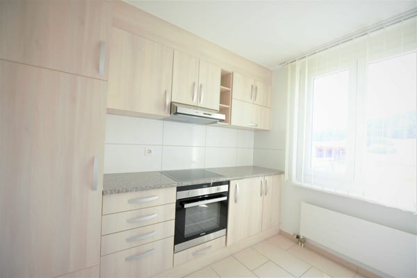 Spacieuse appartement de 3.5  pièces au calme avec balcon, place de parking et bonne accessibilité Kopie 14