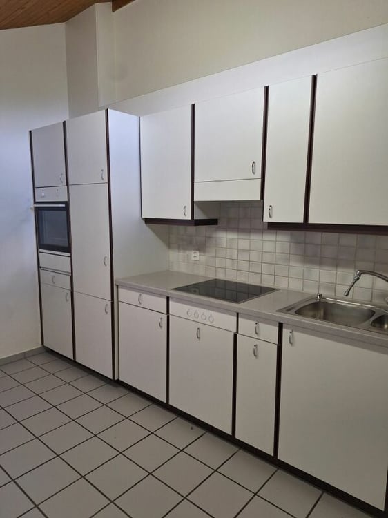 Eine sanierte und helle 2.5 Wohnung in einer  ruhiger Lage Solothurn 8