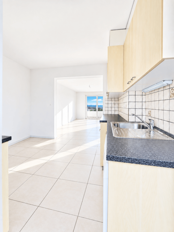 Magnifique 4.0 pièces avec 2 balcons, dont un très spacieux, et vue panoramique 2