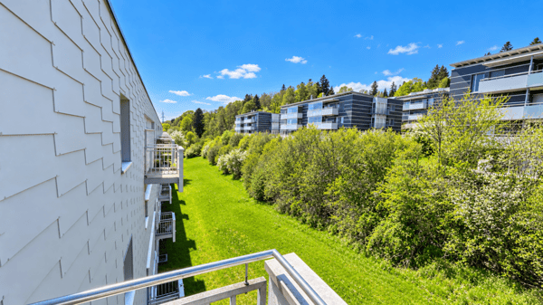 Magnifique 4.0 pièces avec 2 balcons, dont un très spacieux, et vue panoramique 3