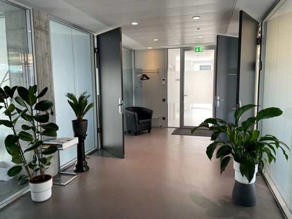 Hochwertig ausgebaute Bürofläche an bester Lage im vorderen Seefeld 12