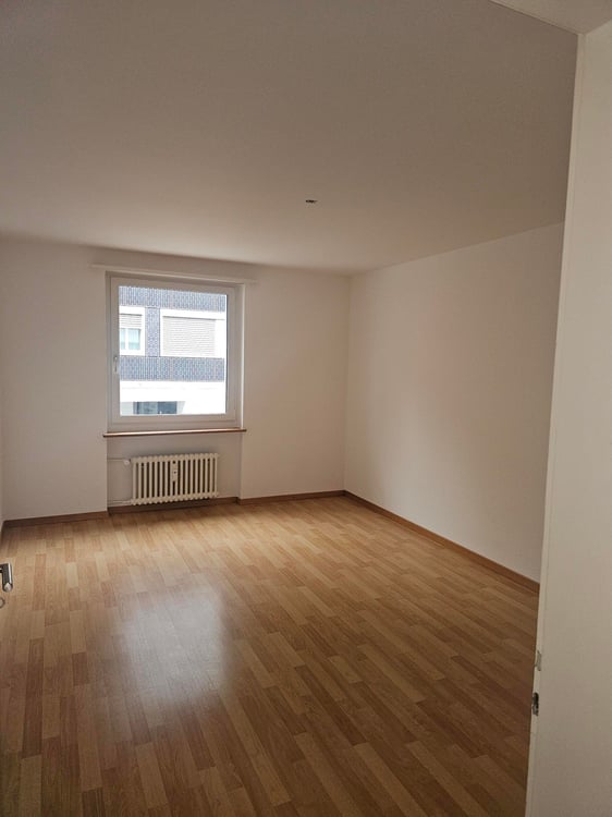 Grosszügige 1.5-Zimmer-Wohnung mit Balkon und Seeblick in Romanshorn 5