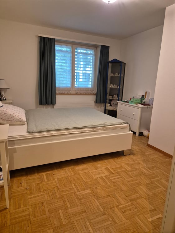 Zu vermieten: 4.5-Zimmer-Wohnung mit grossem Sitzplatz an ruhiger Lage 9