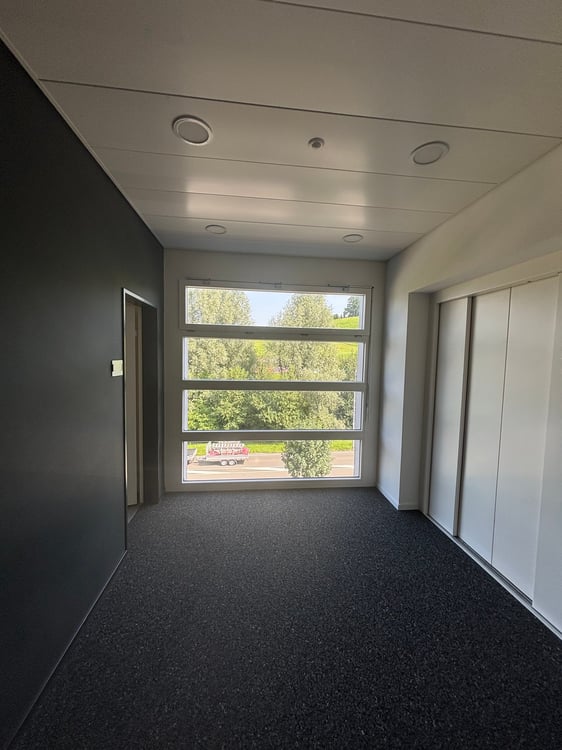 Moderne Bürofläche mit Top-Anbindung – 470.2 m² im Minergie®-Standard 14