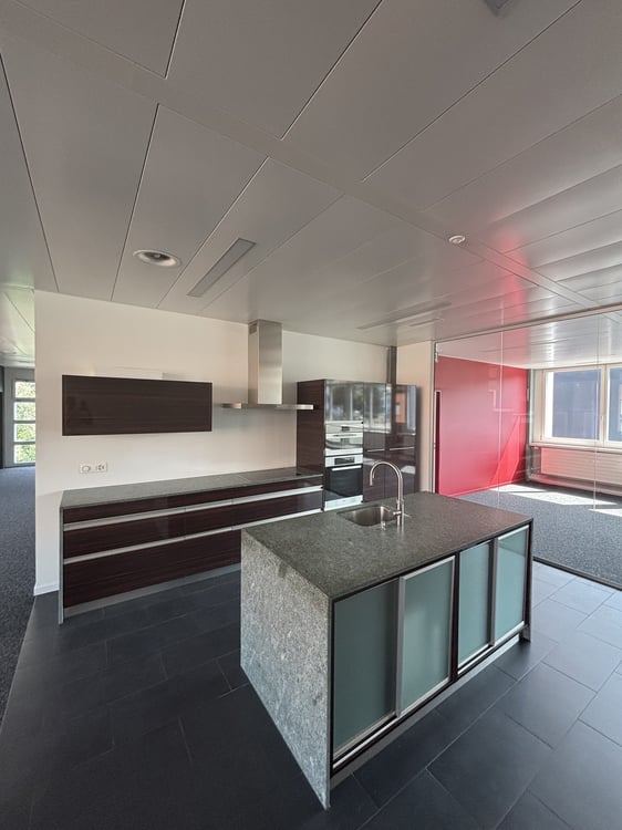 Moderne Bürofläche mit Top-Anbindung 384.2 m² im Minergie-Standard 5