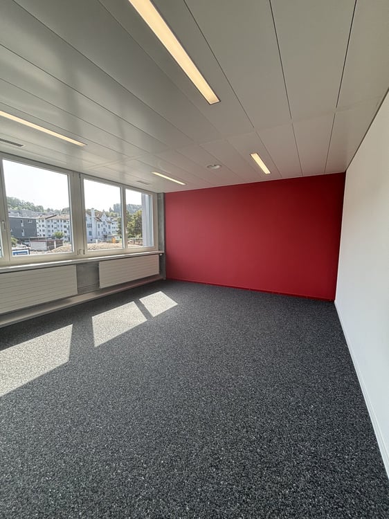 Moderne Bürofläche mit Top-Anbindung 384.2 m² im Minergie-Standard 8