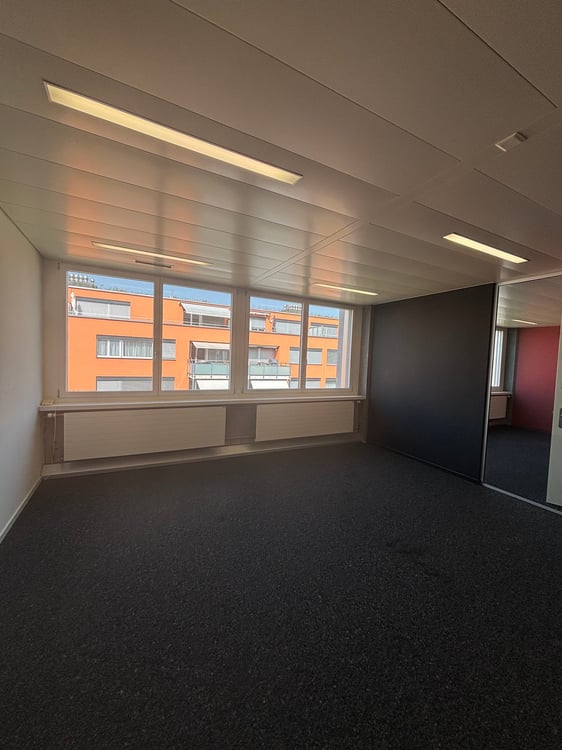Moderne Bürofläche mit Top-Anbindung – 470.2 m² im Minergie®-Standard 5