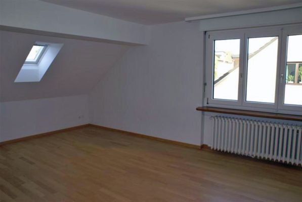 Lichtdurchflutete 1-Zimmerwohnung im Dachstock – Willkommen daheim! 7