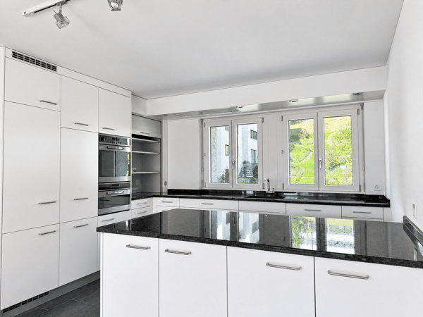 Grosszügige 4.5-Zimmer-Maisonette-Wohnung am Rosenberg 5