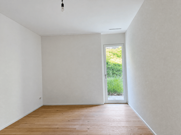 Moderne 3.5-Zimmer-Parterrewohnung mit Sitzplatz 10