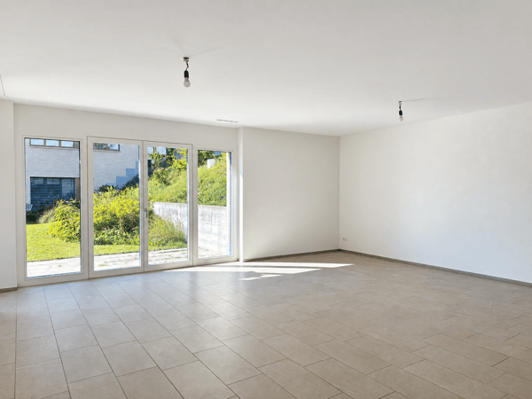 Moderne 3.5-Zimmer-Parterrewohnung mit Sitzplatz 4