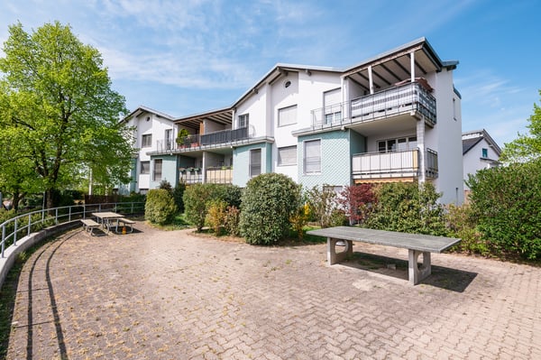Charmante Wohnung im Herzen von Wolfhausen 1