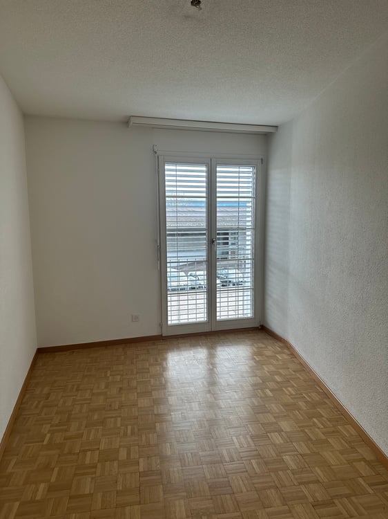 Charmante Wohnung im Herzen von Wolfhausen 5
