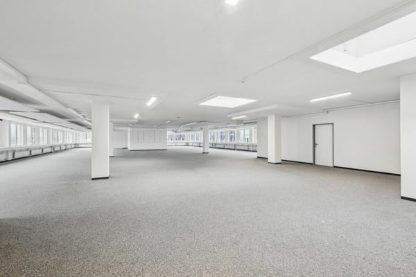 Altgraben 23 - Ihre neuen Gewerbeflächen am bester Lage! 4.OG 8