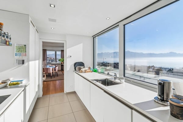 Vivre au sommet de la Tour Bel-Air 5