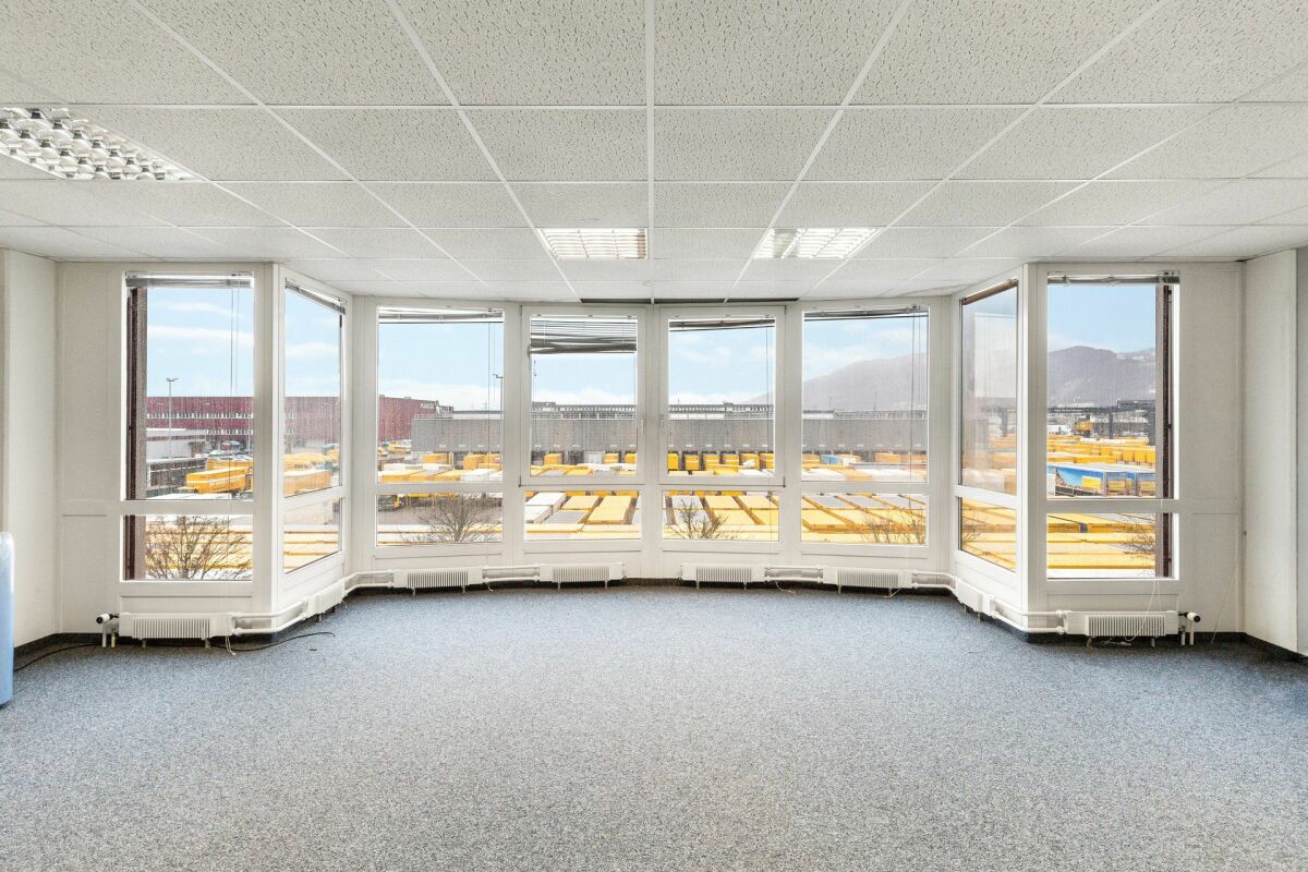 Altgraben 23 - Vos nouveaux locaux commerciaux dans le meilleur emplacement ! 3e étage