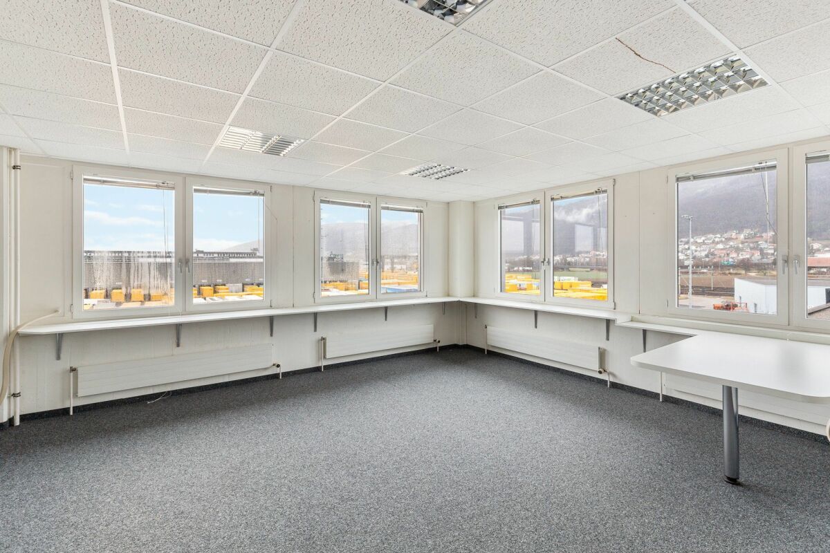 Altgraben 23 - Vos nouveaux locaux commerciaux dans le meilleur emplacement ! 3e étage